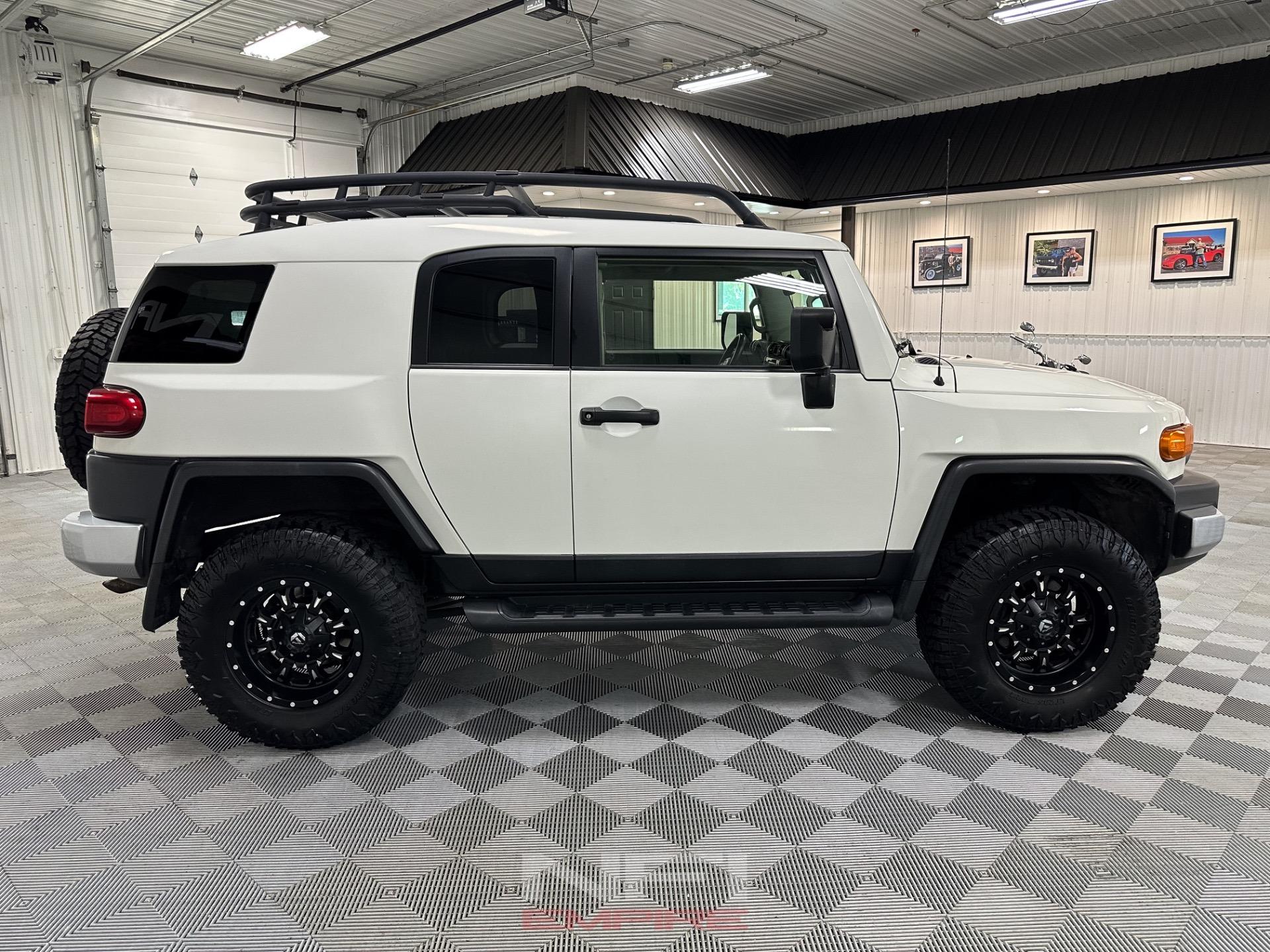 2013 Toyota FJ Cruiser - 5