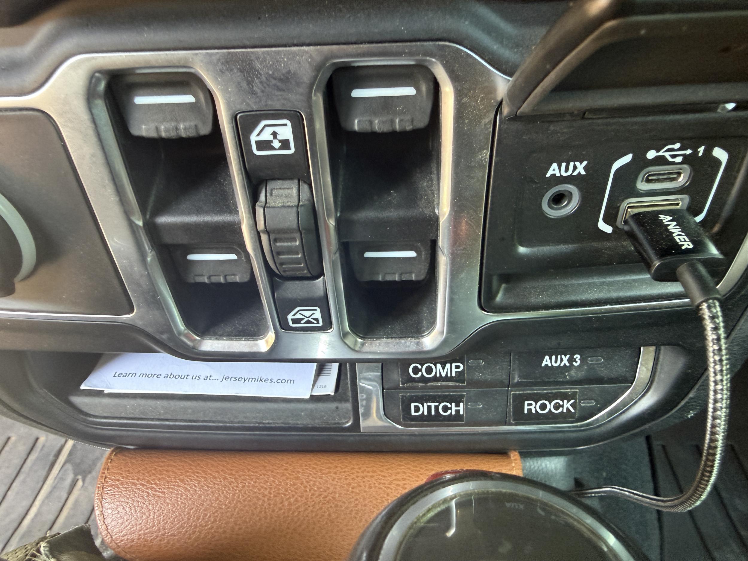 2020 Jeep Gladiator Overland