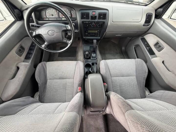 2001 Toyota 4Runner SR5