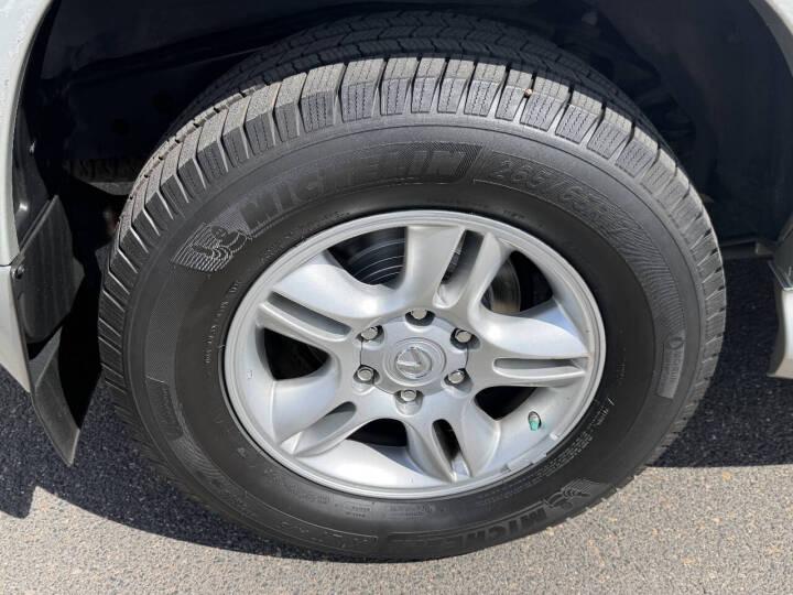 2004 Lexus GX 470