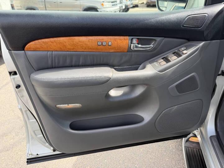 2004 Lexus GX 470