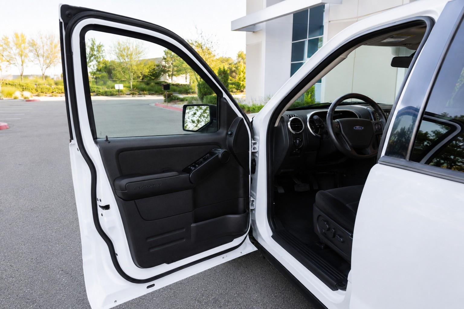 2010 Ford Explorer XLT