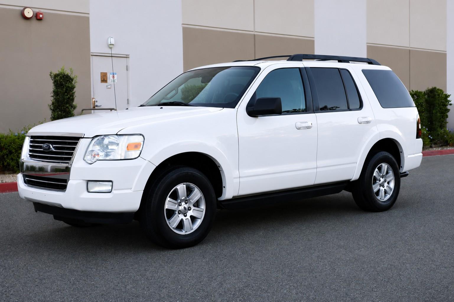  Ford Explorer