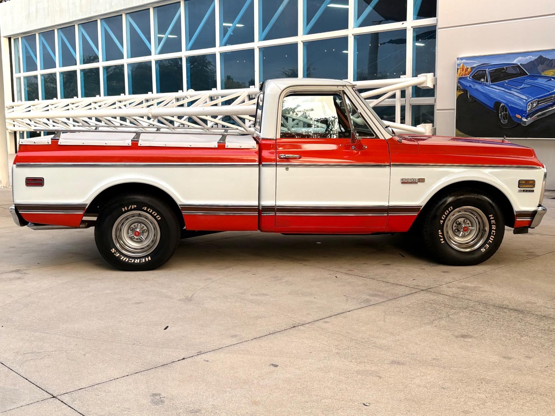1971 Chevrolet C10 Cheyenne Super - 3
