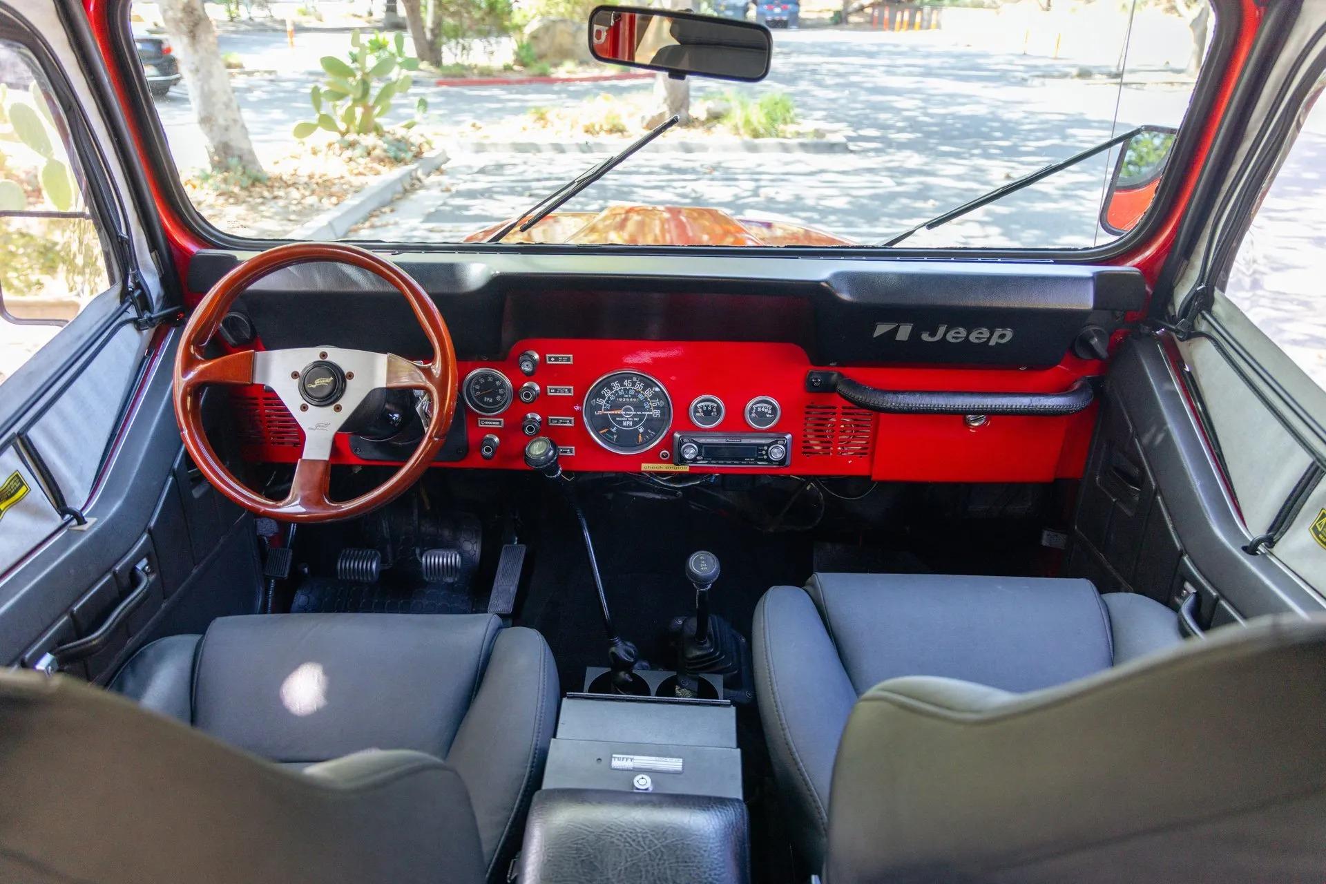 1985 Jeep CJ-7 - 5