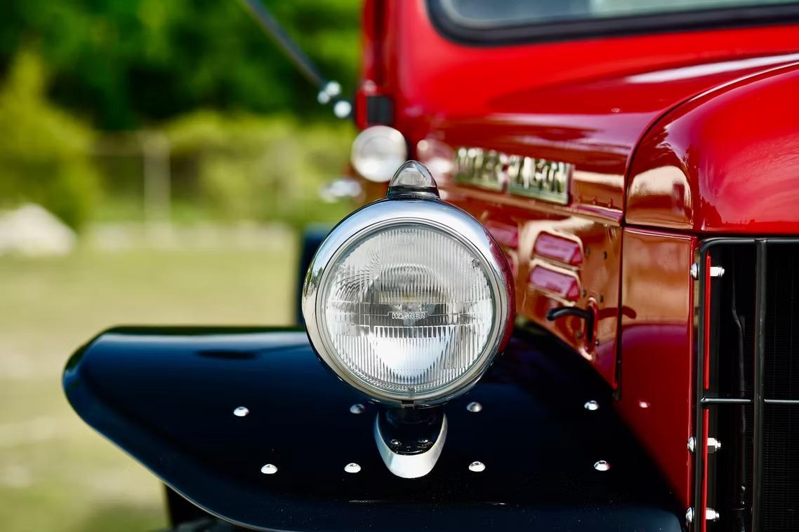1961 Dodge Power Wagon WM300