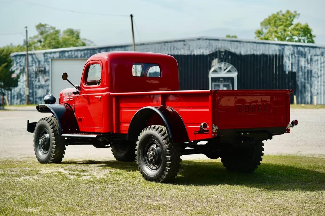 1961 Dodge Power Wagon WM300