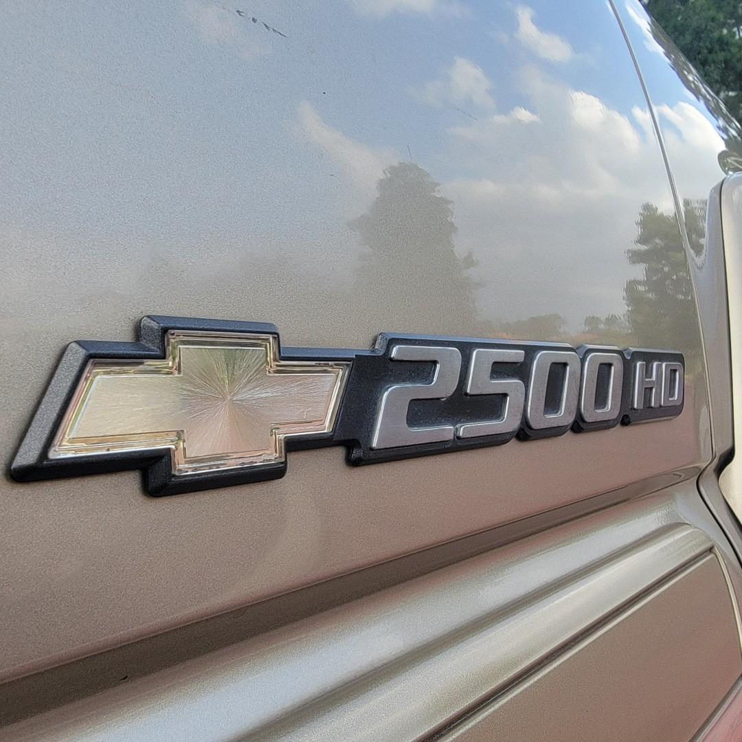 2004 Chevy 2500HD Silverado