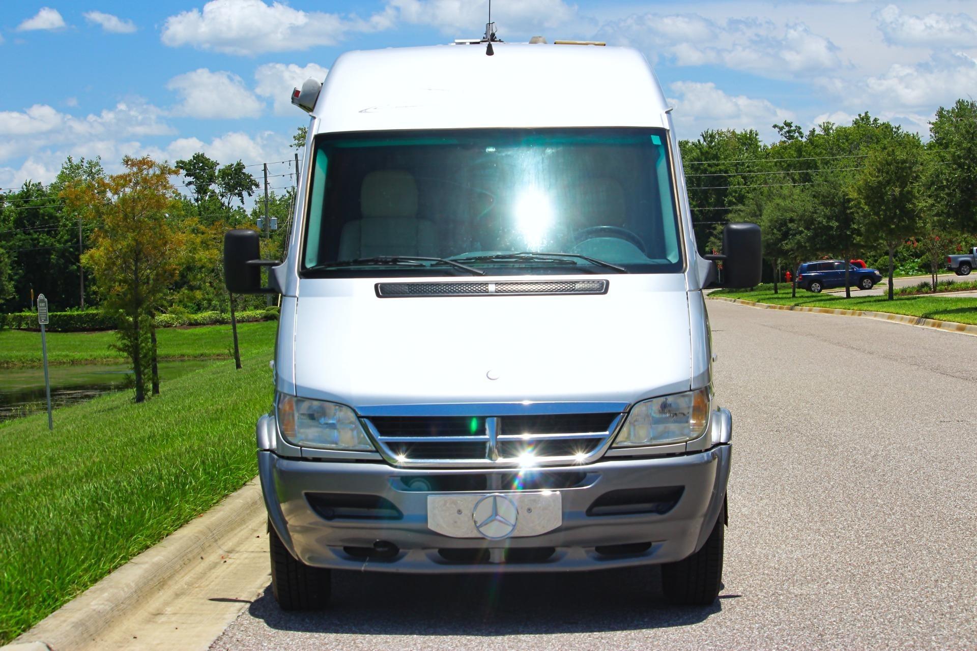 2006 Dodge 2500 Sprinter Camper