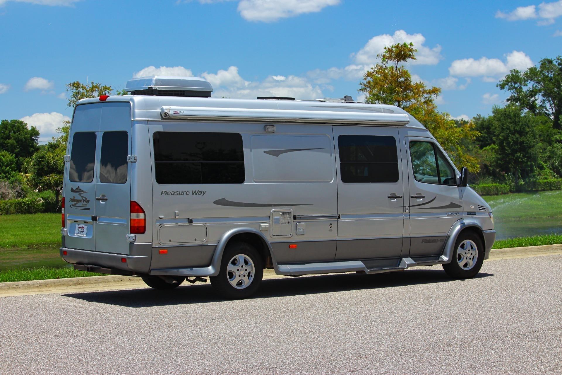 2006 Dodge 2500 Sprinter Camper