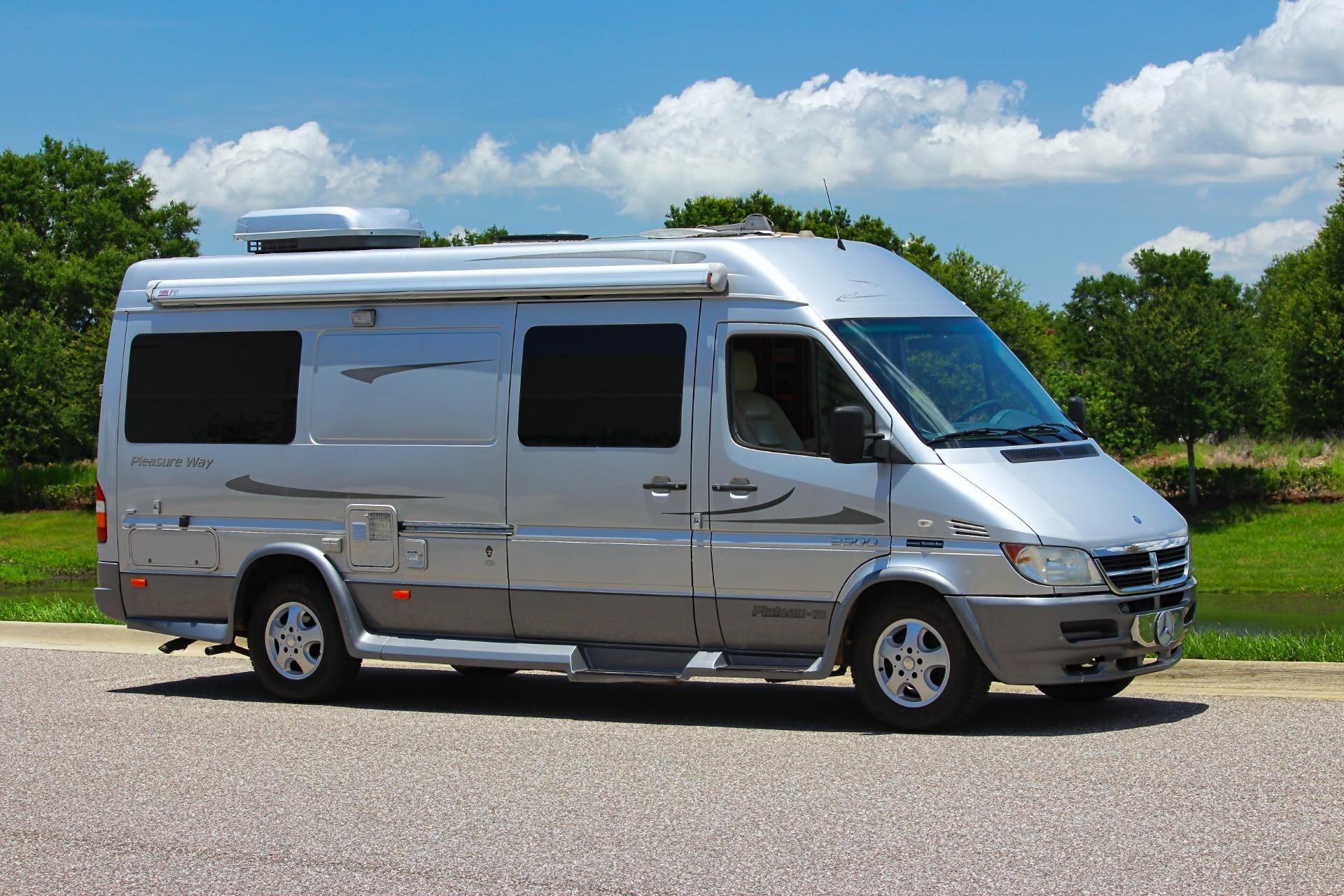 2006 Dodge 2500 Sprinter Camper
