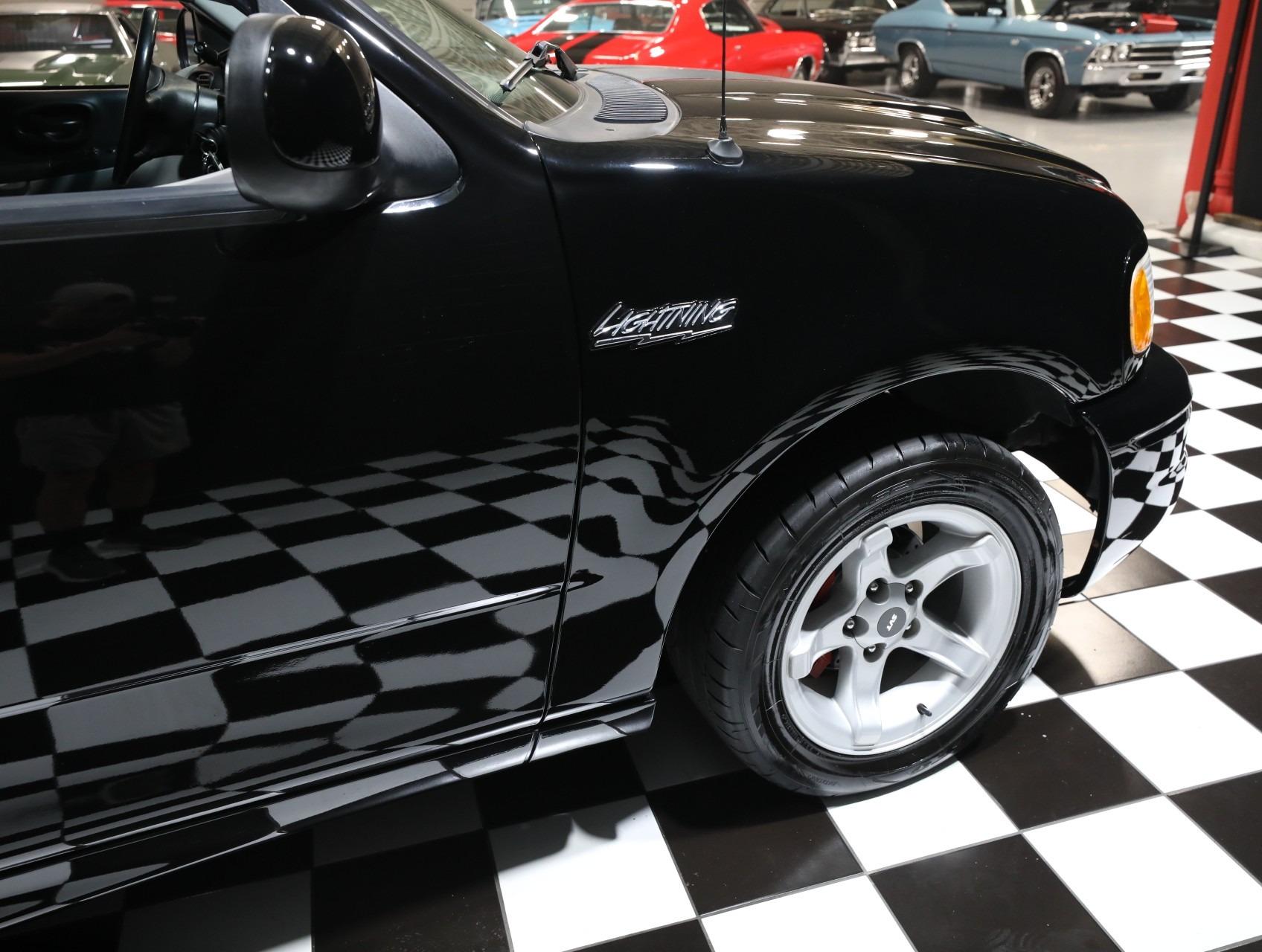 Supercharged 2000 Ford F-150 SVT Lightning