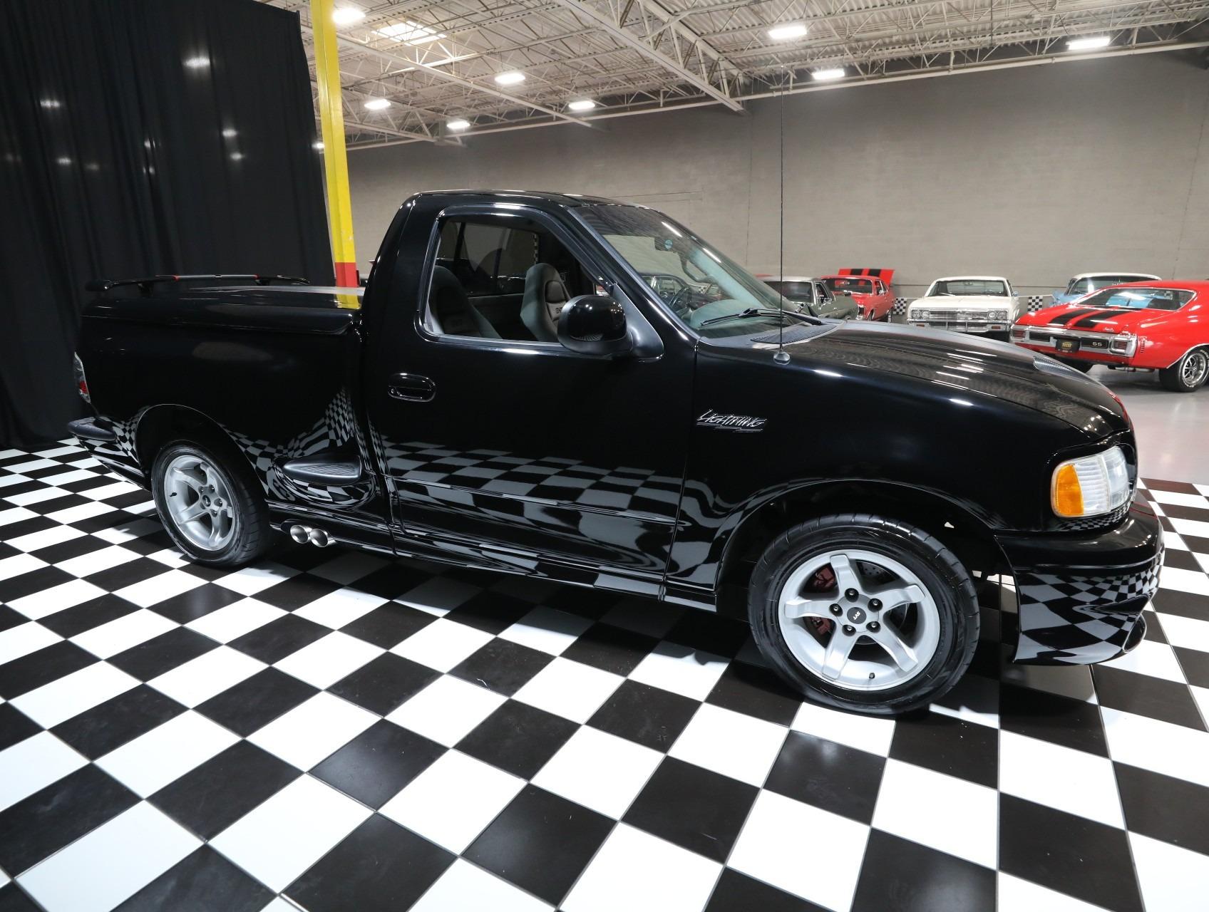 Supercharged 2000 Ford F-150 SVT Lightning
