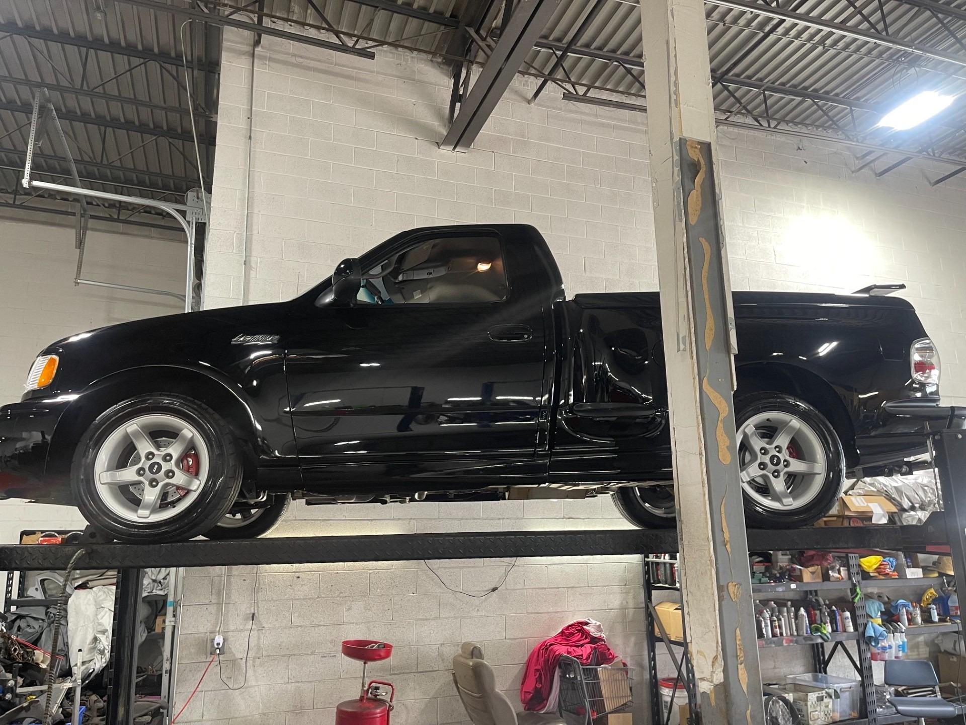Supercharged 2000 Ford F-150 SVT Lightning