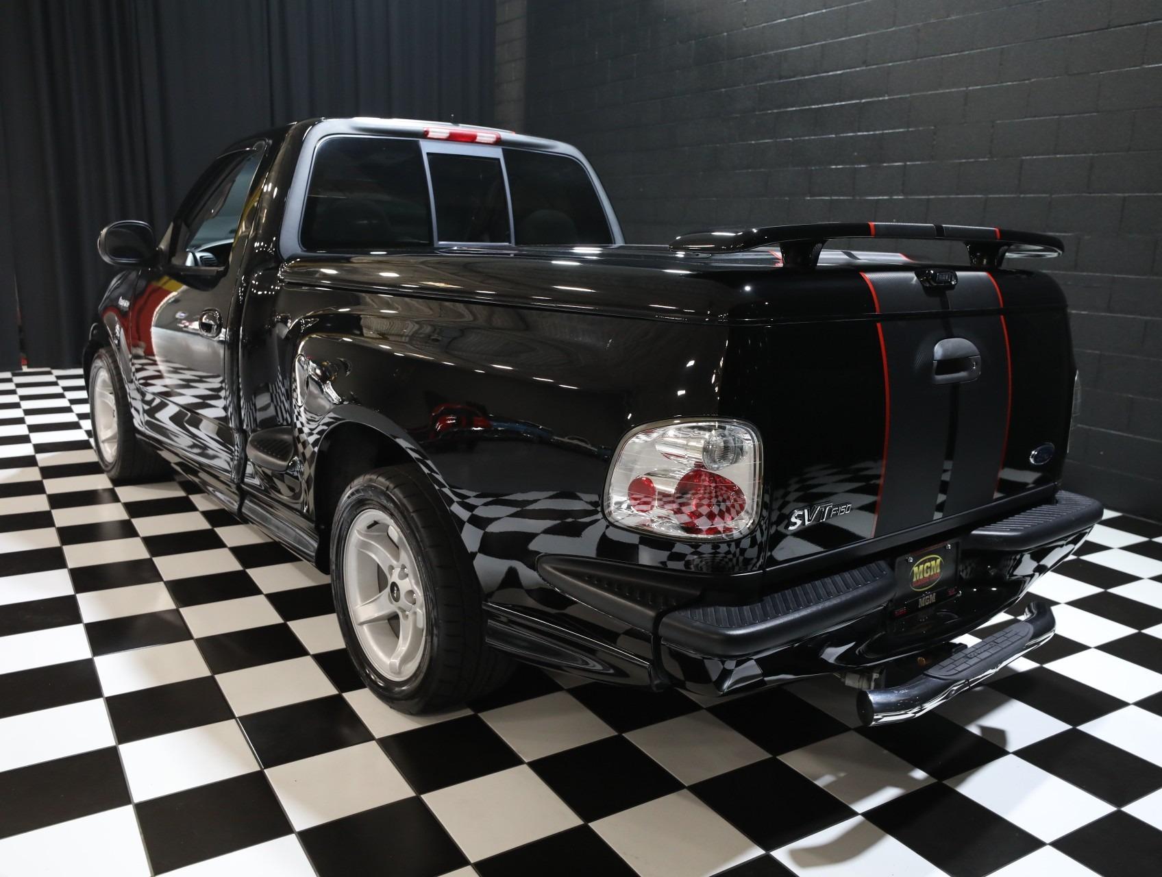 Supercharged 2000 Ford F-150 SVT Lightning