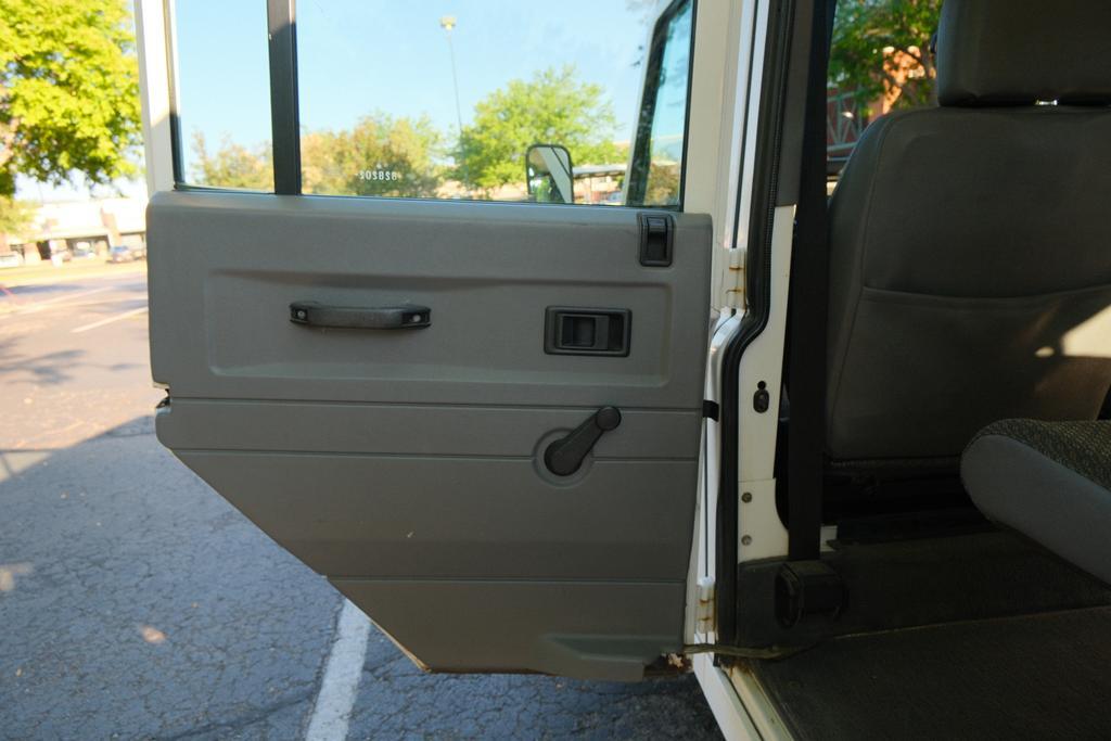1998 Land Rover Defender 110
