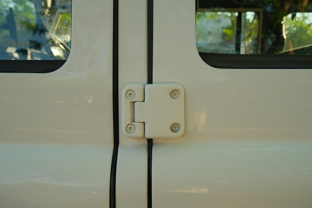 1998 Land Rover Defender 110