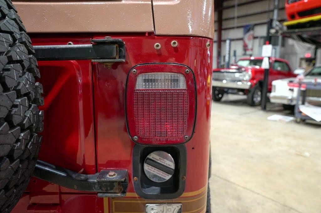 1984 Jeep CJ-7 Laredo
