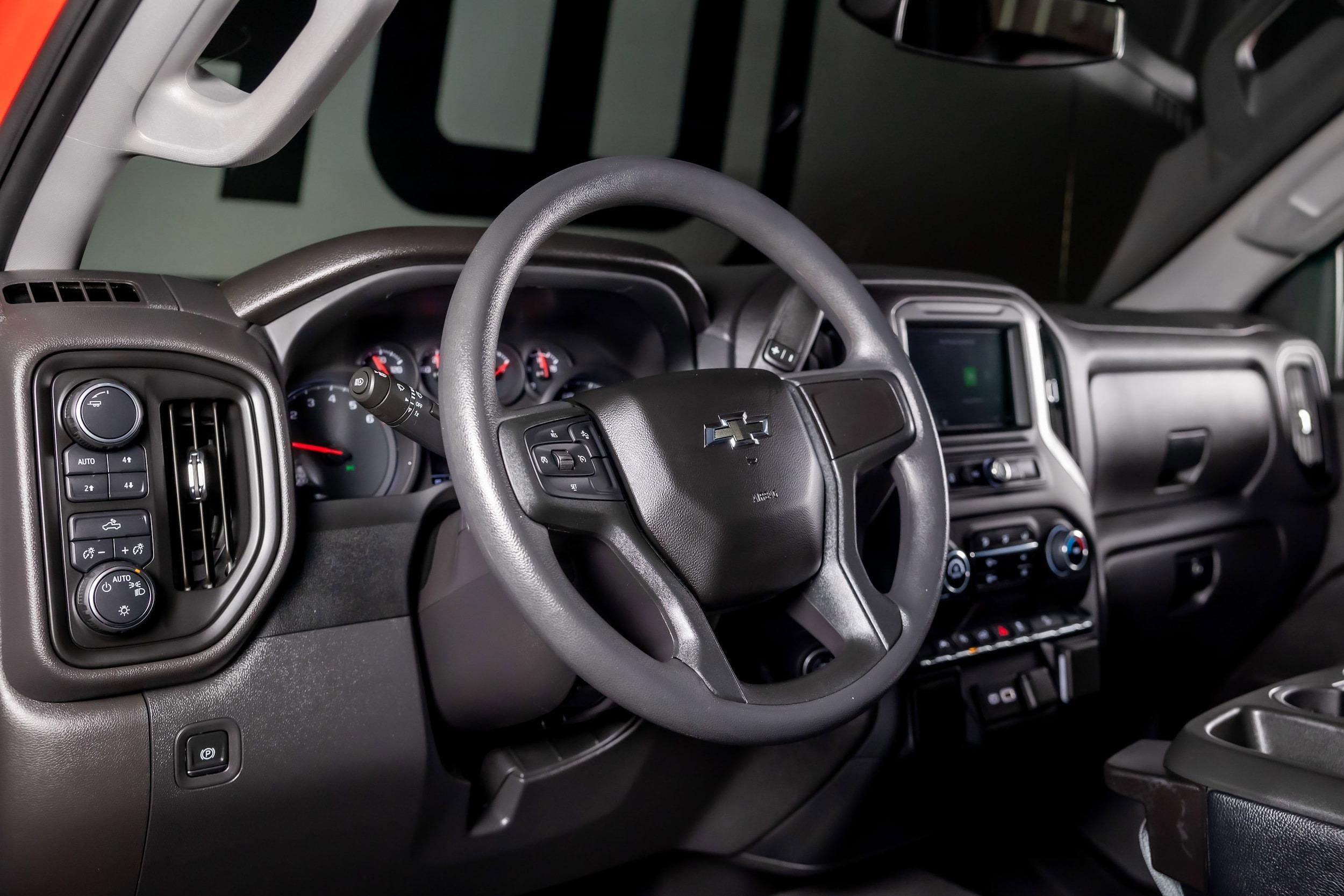2023 Chevrolet Silverado 1500 Custom Trail Boss