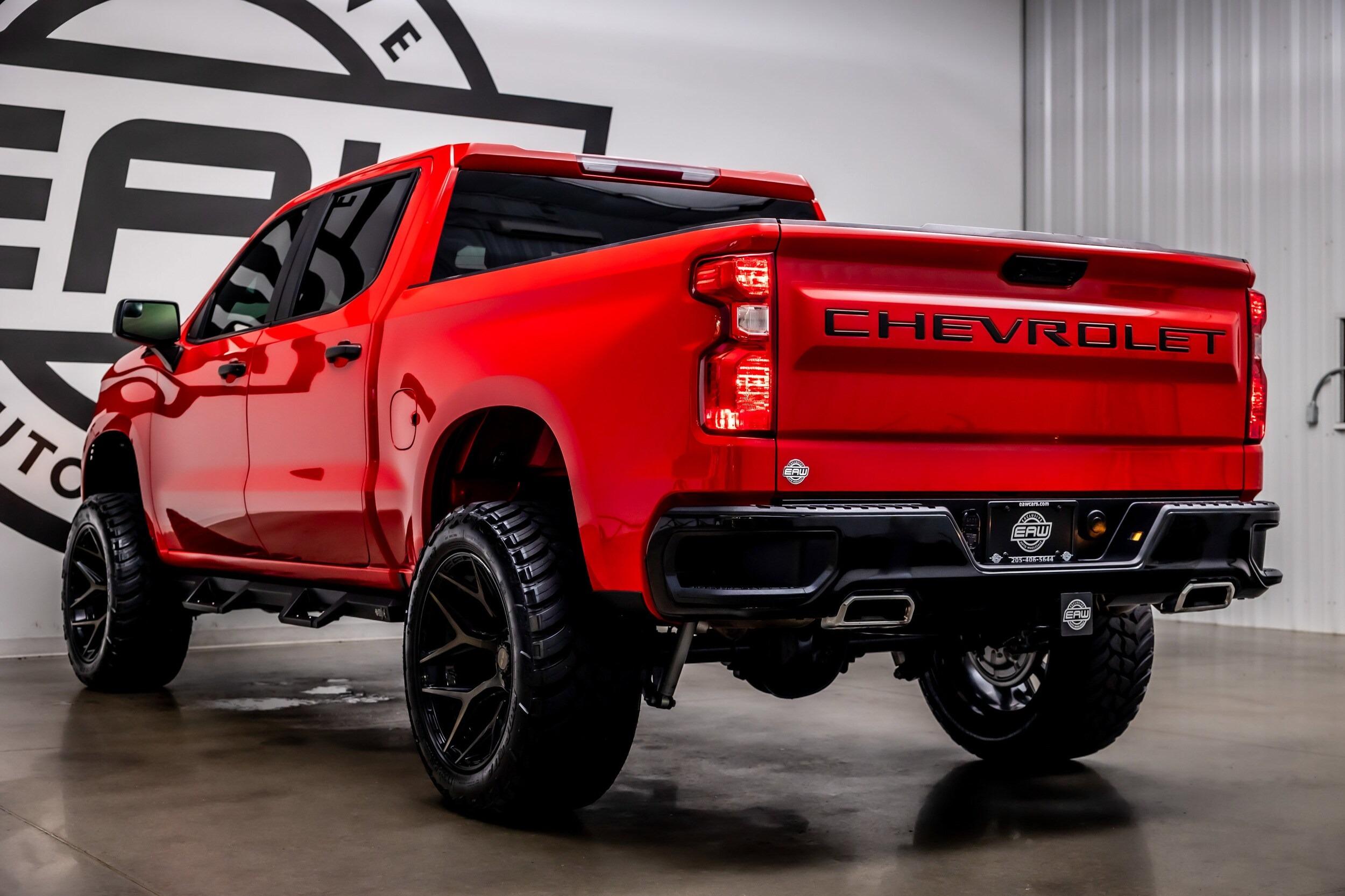 2023 Chevrolet Silverado 1500 Custom Trail Boss