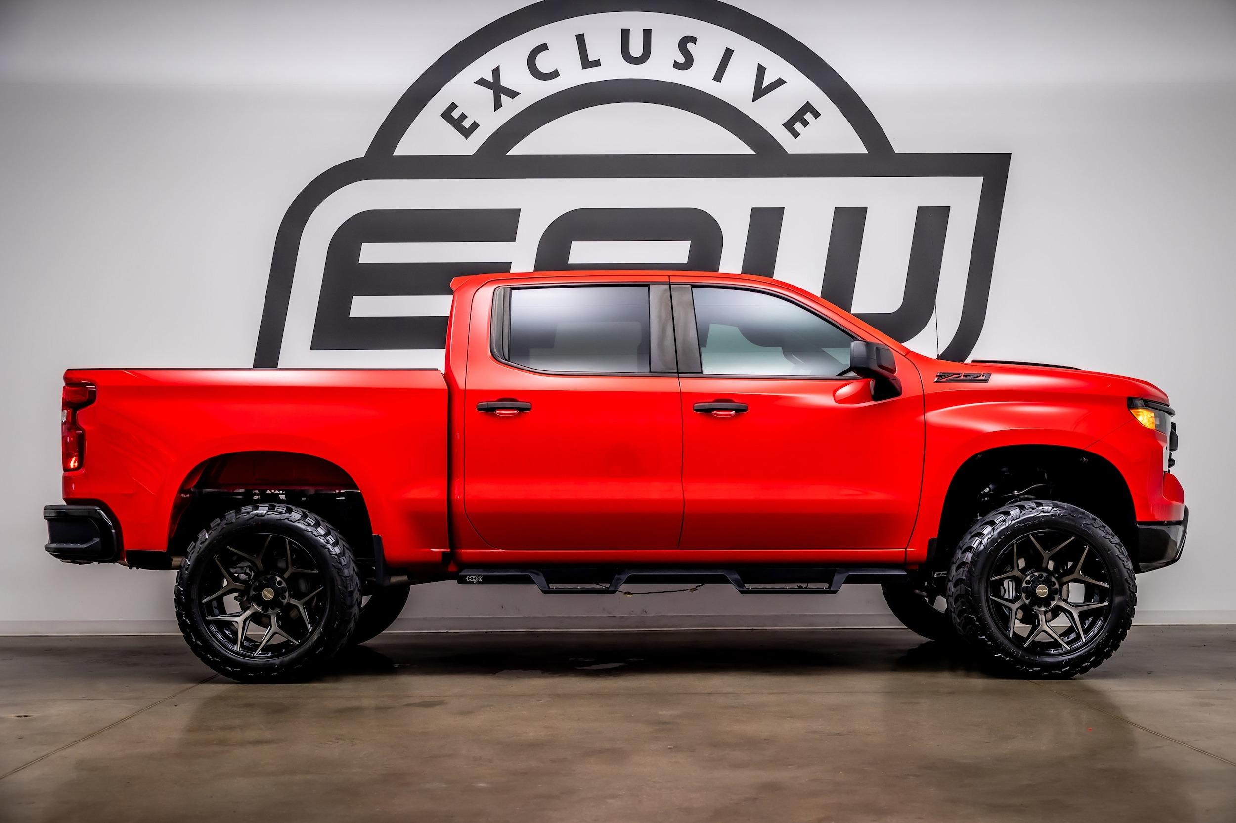 2023 Chevrolet Silverado 1500 Custom Trail Boss