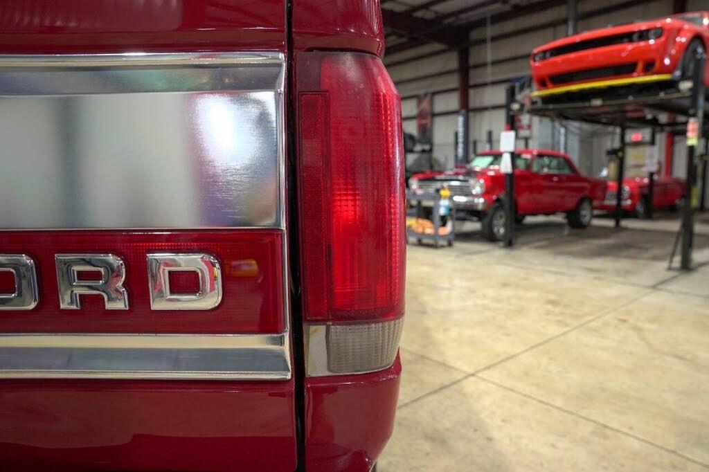 1991 Ford F-350 XLT Lariat
