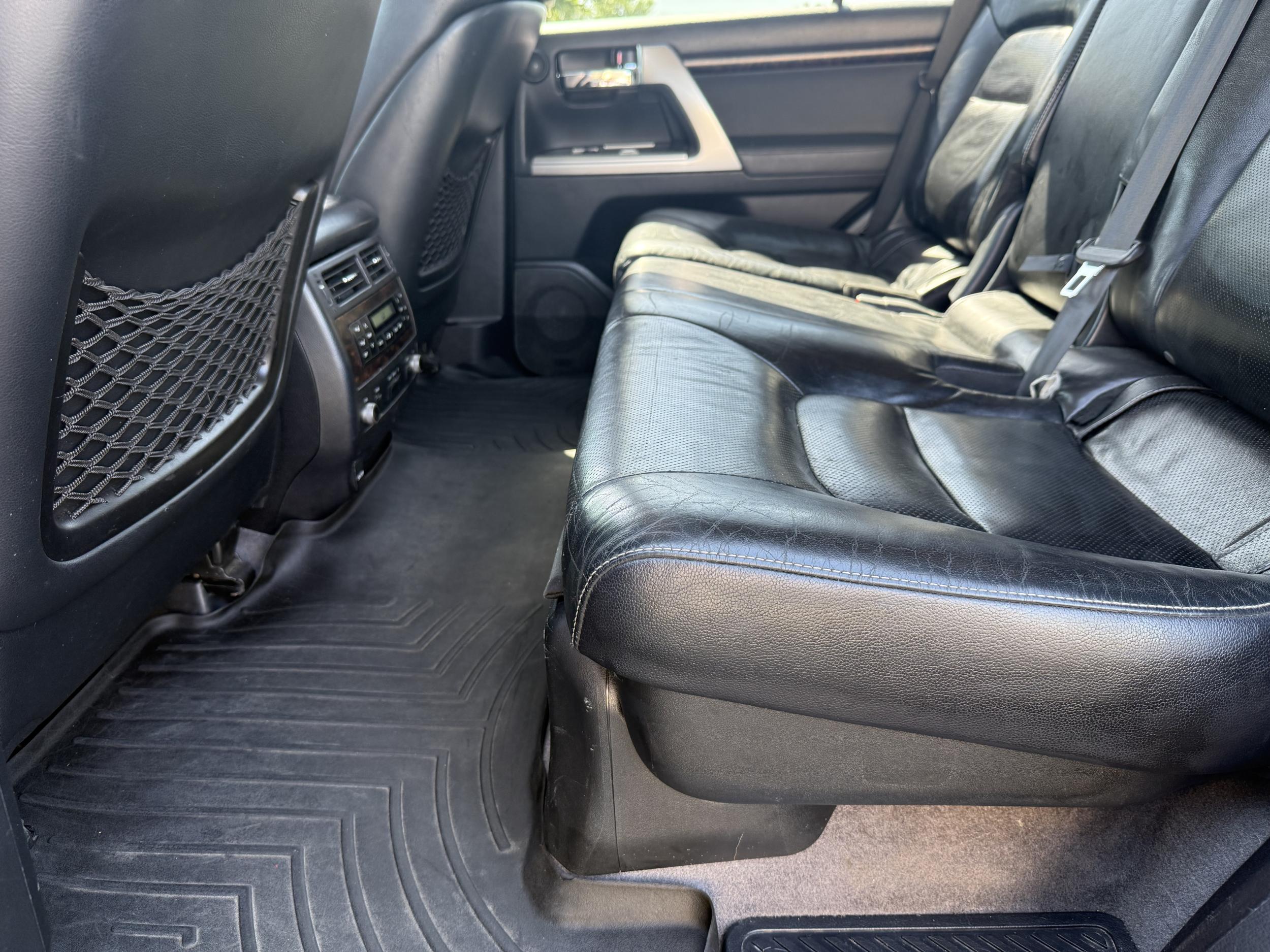 2014 Toyota Land Cruiser
