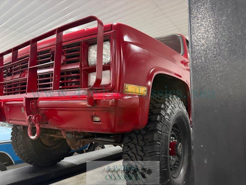 1985 Chevrolet K-30 M1008 Military Pickup