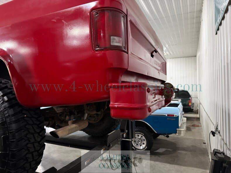 1985 Chevrolet K-30 M1008 Military Pickup