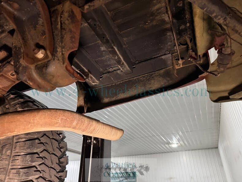 1985 Chevrolet K-30 M1008 Military Pickup