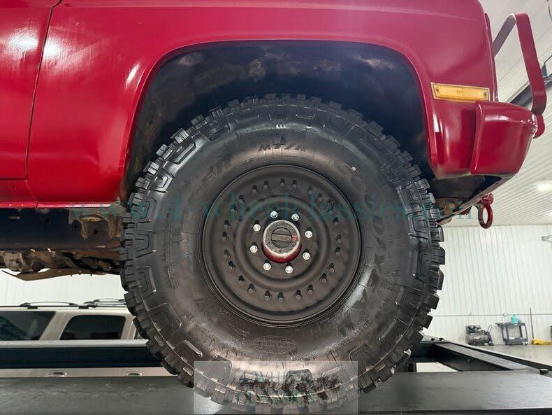 1985 Chevrolet K-30 M1008 Military Pickup