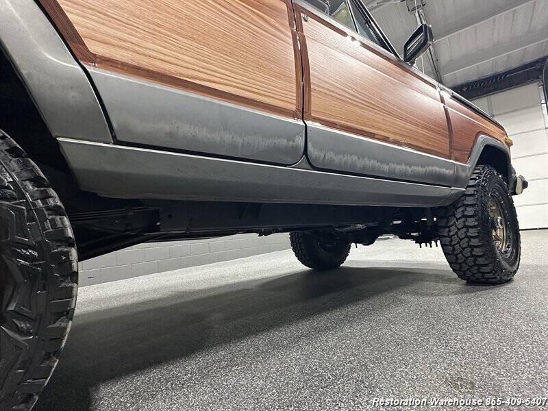 LS-Powered 1987 Jeep Grand Wagoneer