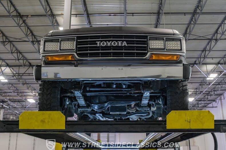 1988 Toyota Land Cruiser FJ62