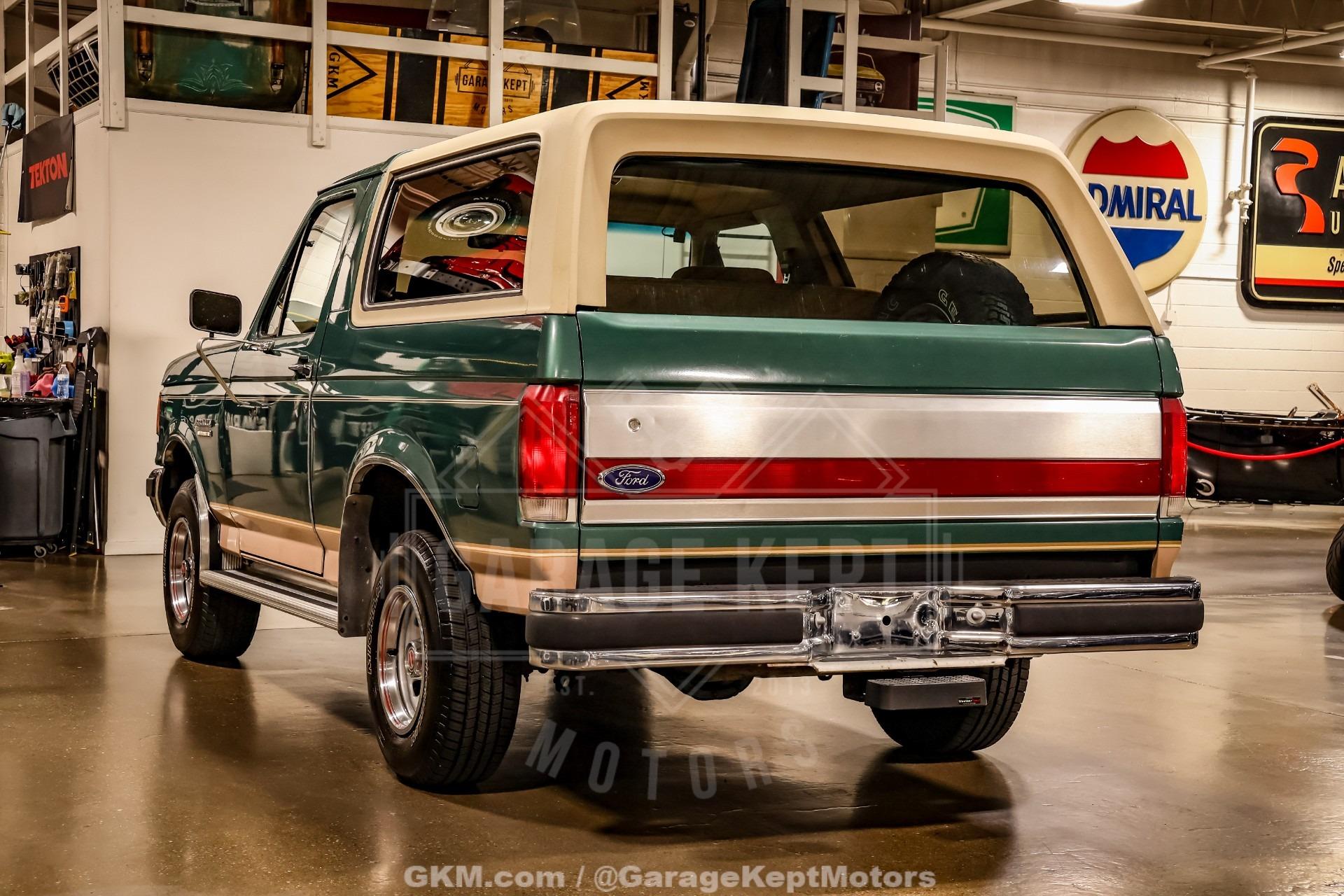 1988 Ford Bronco Eddie Bauer - 3