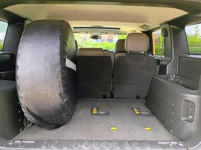 2005 HUMMER H2