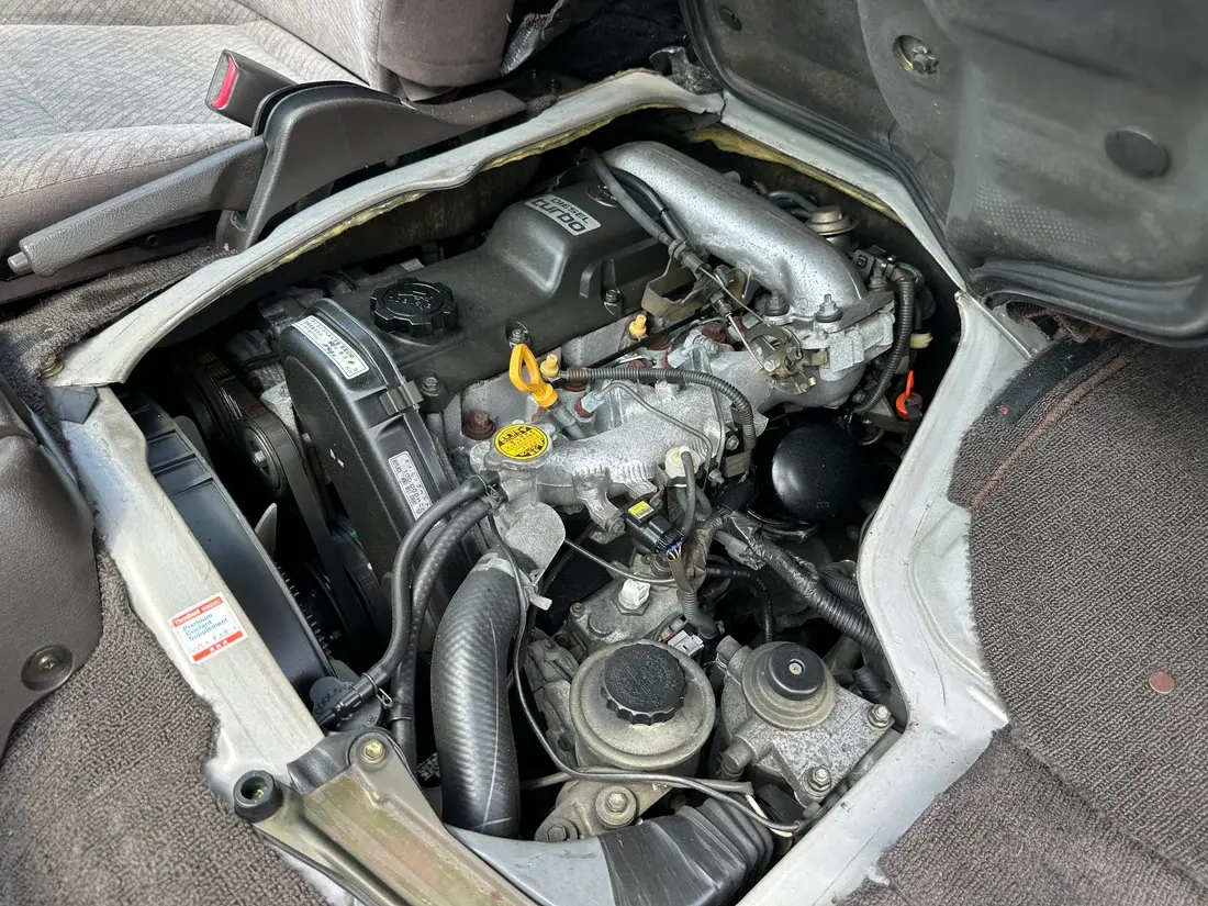 1998 Toyota HiAce Super Custom G KZH106