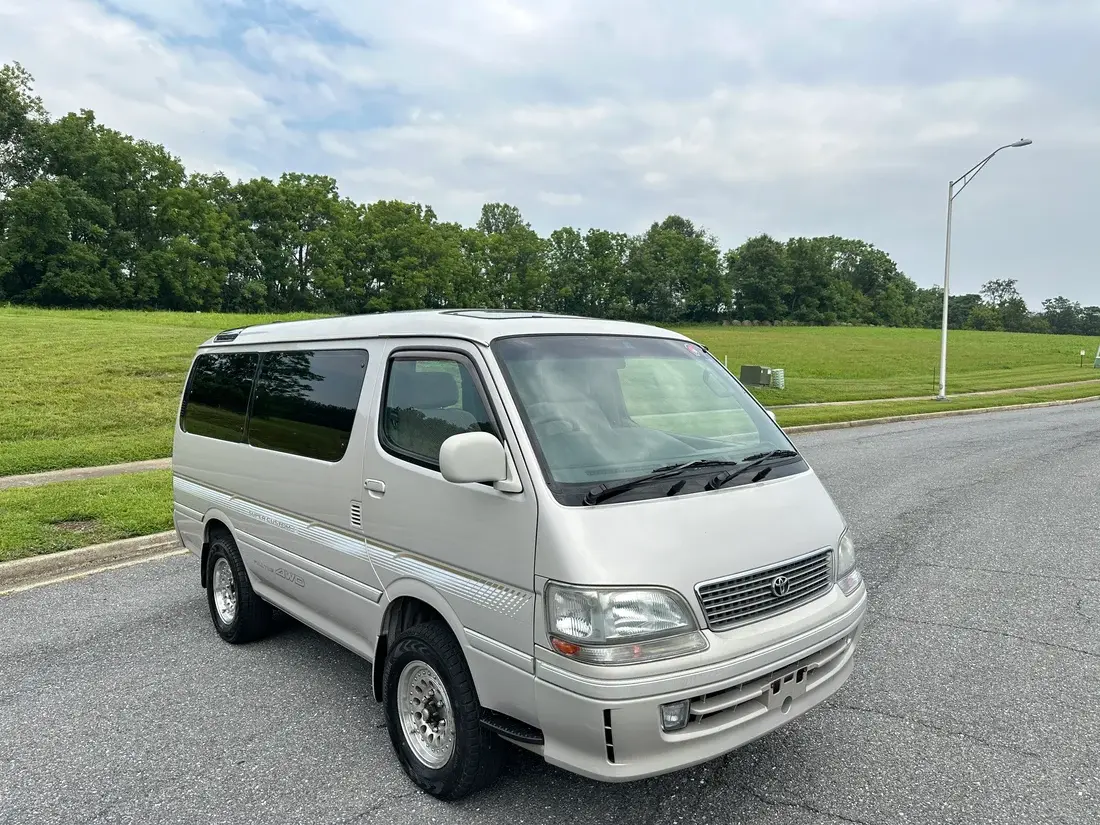 1998 Toyota HiAce Super Custom G KZH106 - 3
