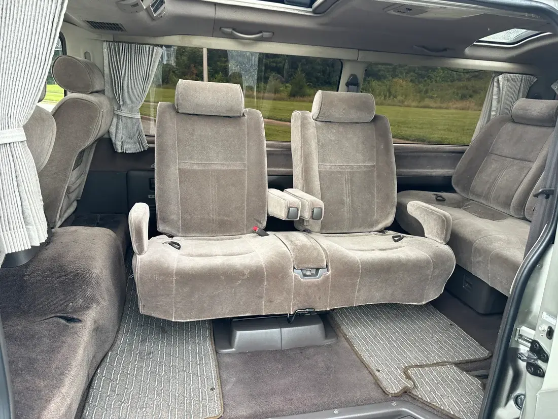 1998 Toyota HiAce Super Custom Limited