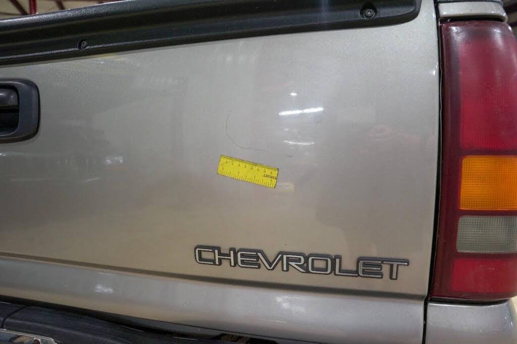 2000 Chevrolet Silverado 1500 LS
