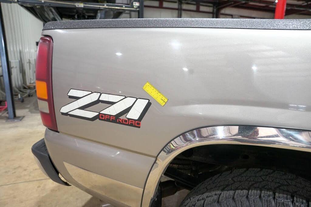 2000 Chevrolet Silverado 1500 LS
