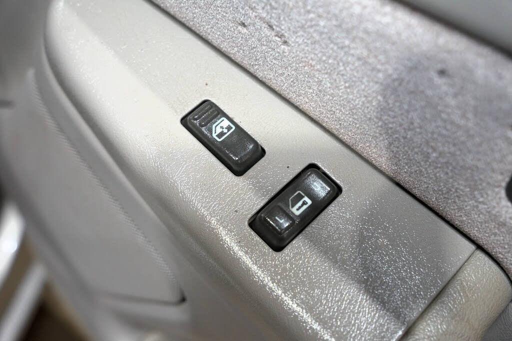 2000 Chevrolet Silverado 1500 LS