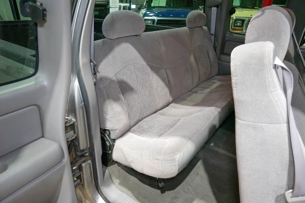 2000 Chevrolet Silverado 1500 LS