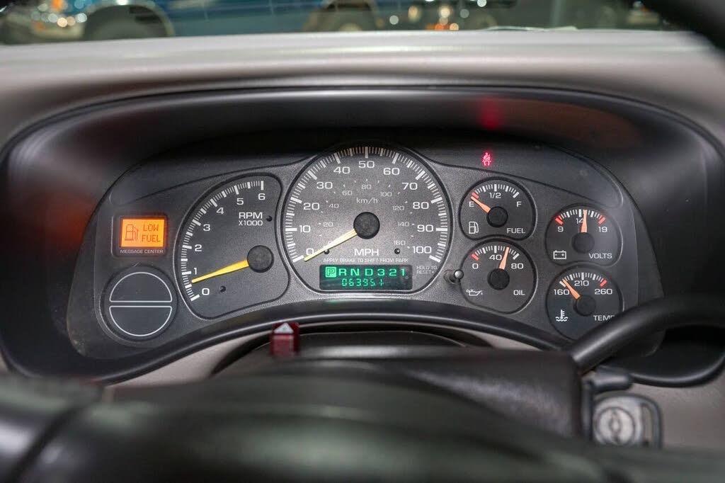2000 Chevrolet Silverado 1500 LS