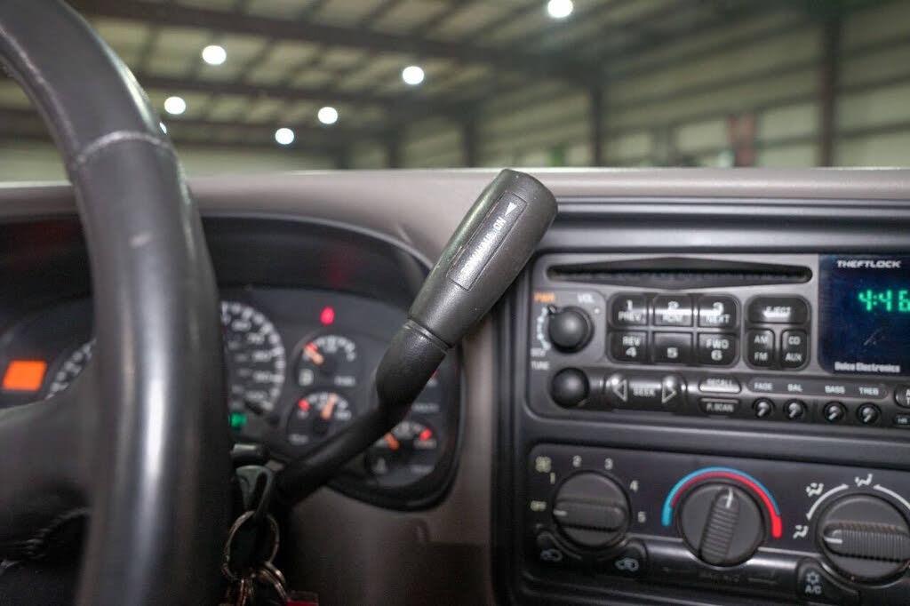 2000 Chevrolet Silverado 1500 LS