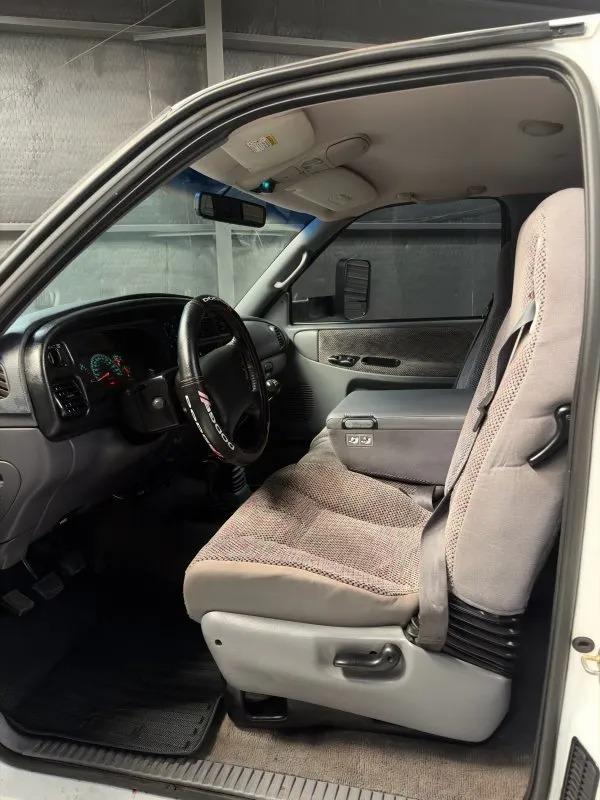1999 Dodge Ram 2500 ST
