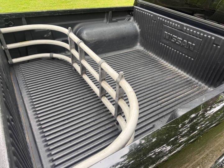 2002 Nissan Frontier SE-V6