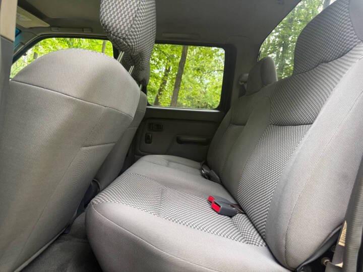 2002 Nissan Frontier SE-V6