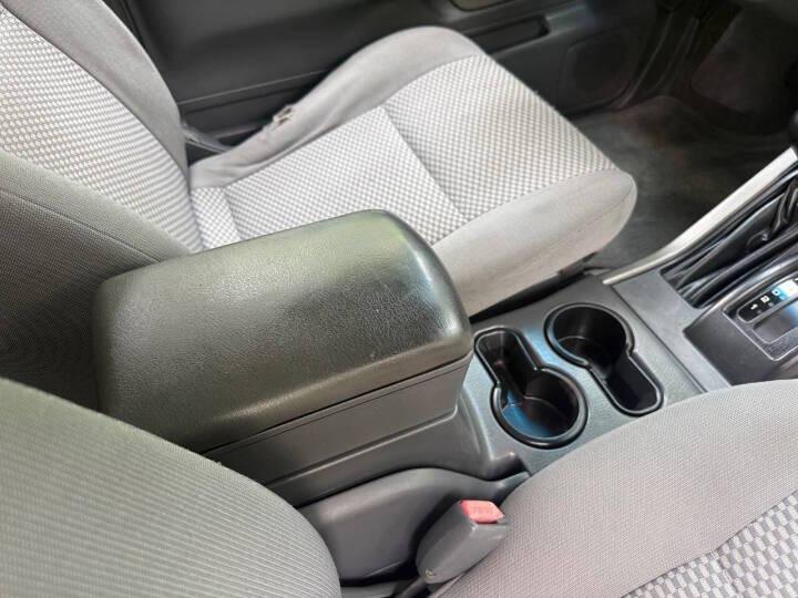 2002 Nissan Frontier SE-V6