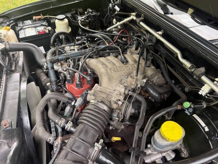 2002 Nissan Frontier SE-V6