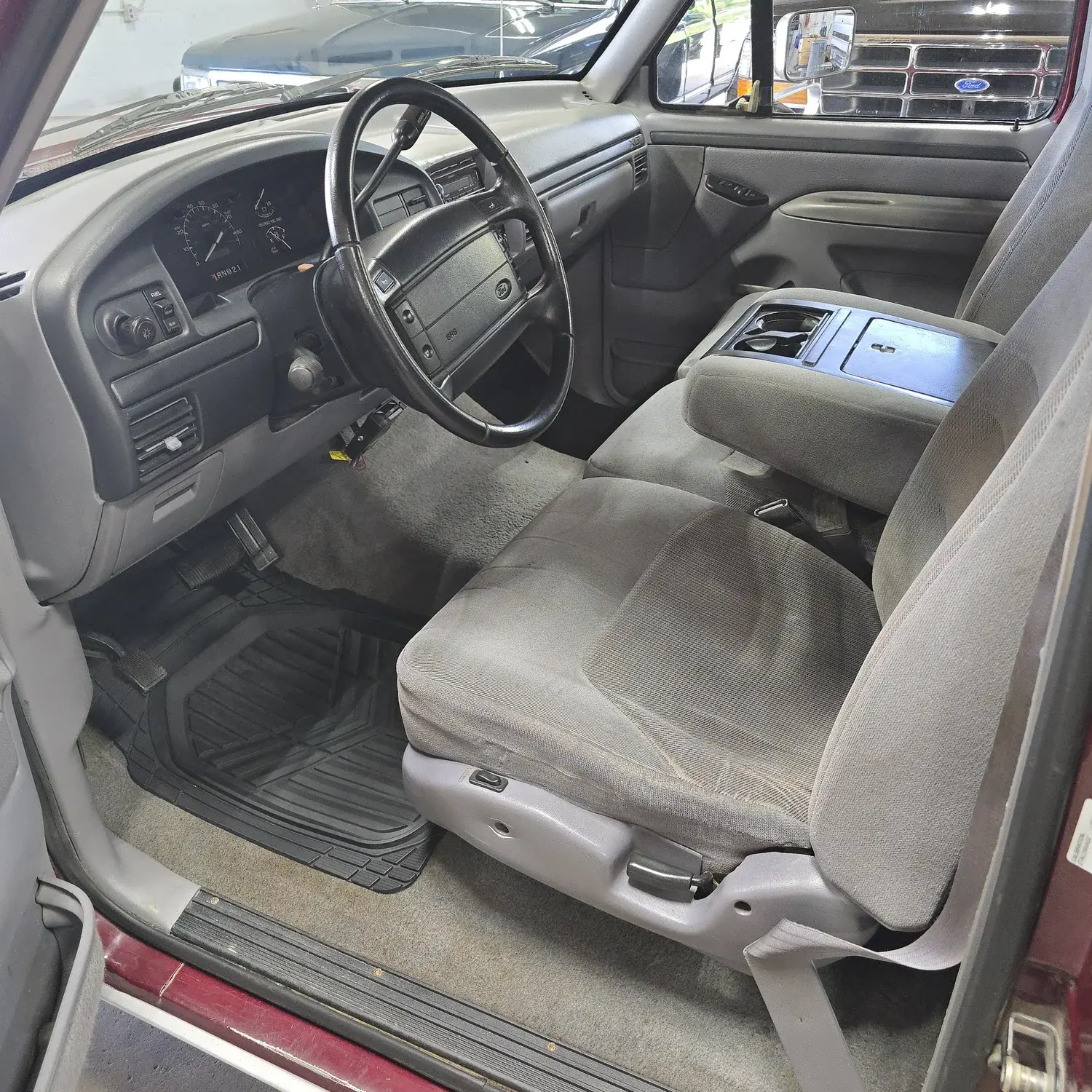 1996 Ford F-150 XLT